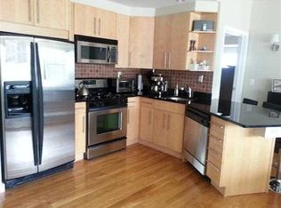 701 Monroe St APT 3A, Hoboken, NJ 07030