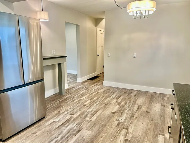 209 Cyndy St — Photo 8