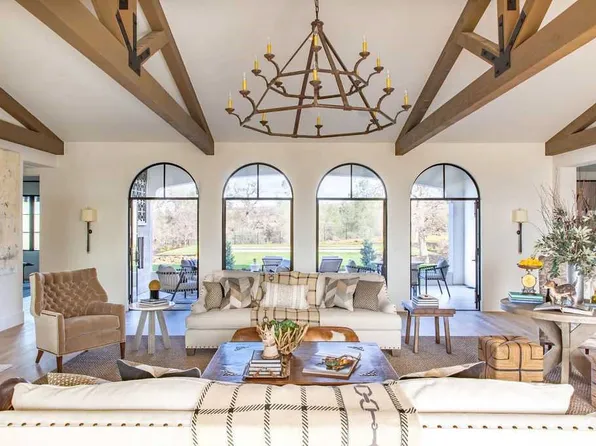 7 Pinnacle Heights Ct, Chico, CA 95928