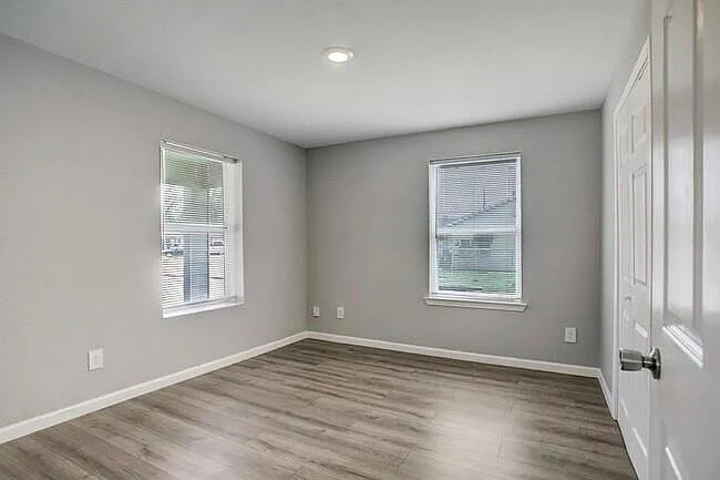 3801 Broyles St — Photo 7