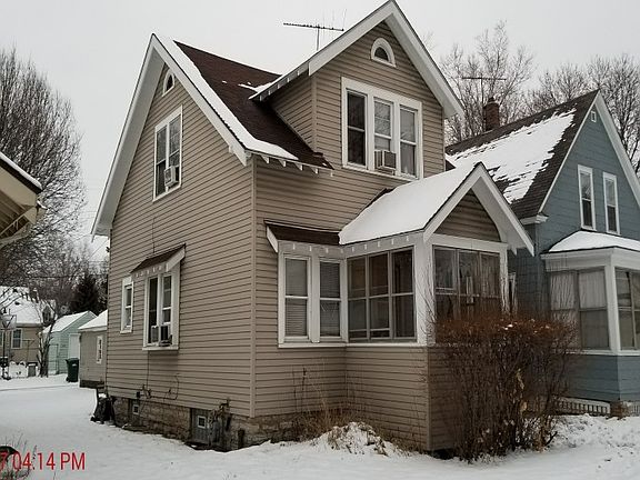 3rd image of 869 Maryland Ave E