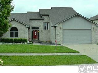 54302 Samara Dr, Macomb, MI 48042