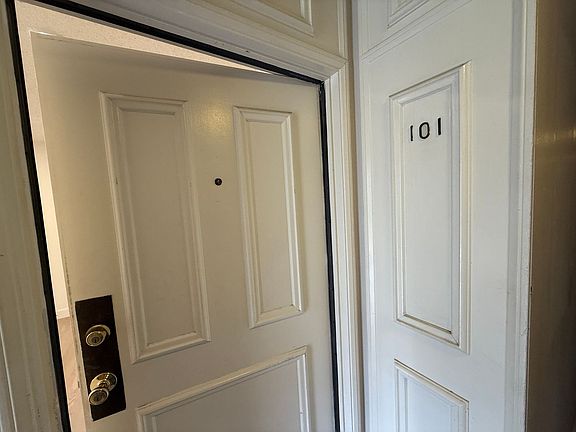 4th image of 3546 Hughes Ave APT 101