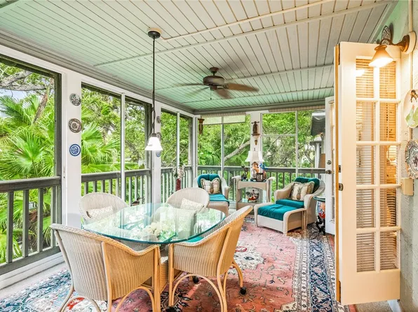 1175 Winding Oaks Cir E APT 206, Vero Beach, FL 32963