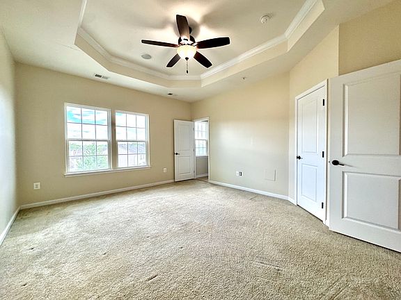 163 Moul Ave - Primary Bedroom with En_Suite Bath