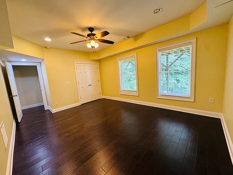 595 Oak Alley Way — Photo 38
