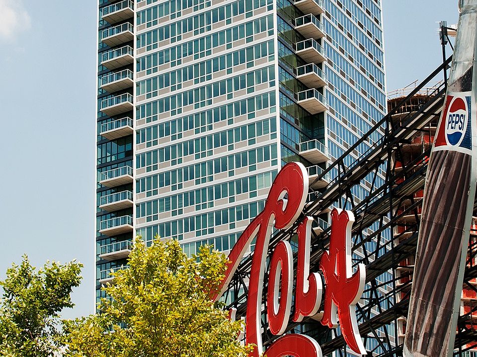 1st image of 4540 Center Blvd APT 1910