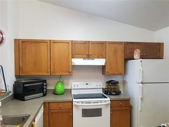 2nd image of 5054 Centennial Blvd