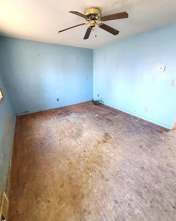 606 7th St, Whittemore, IA 50598 Zillow