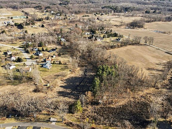 3rd image of 8696 Nine Mile Rd NE