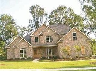 301 Opal Ct, Bonaire, GA 31005