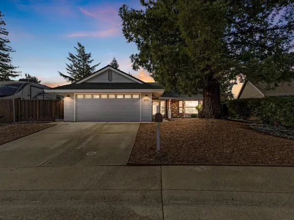 1533 Pine Valley Cir, Roseville, CA 95661