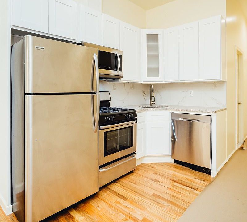 1st image of 177 Hopkins St APT 3L