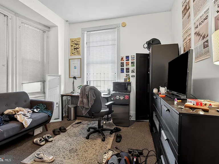 4011 Pine St — Photo 28