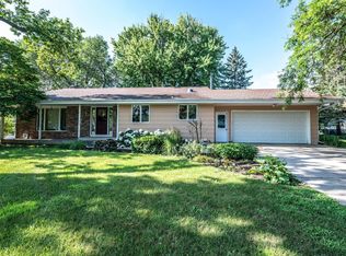 1004 Maple St, Farmington, MN 55024