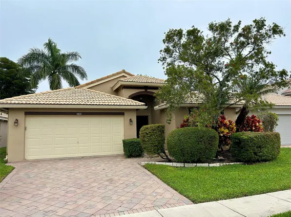 5891 Royal Isles Boulevard, Boynton Beach, FL 33437