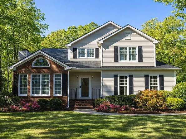 57 Garner Dr, Jefferson, GA 30549