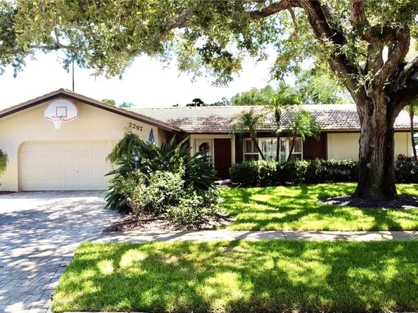 2297 Minneola Rd, Clearwater, FL 33764