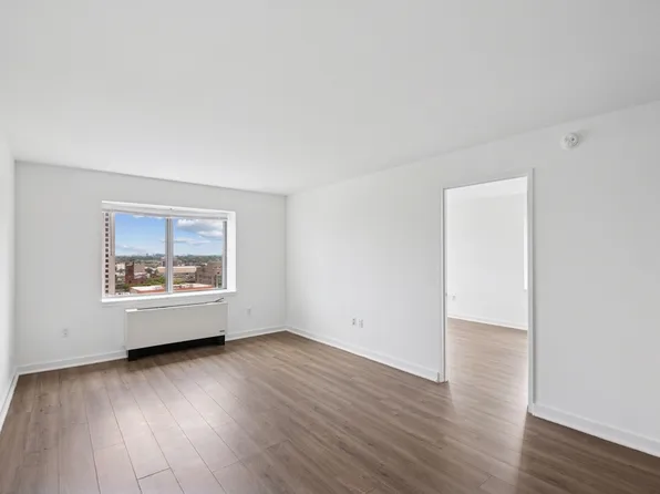 153-30 89th Avenue image 5 of 19