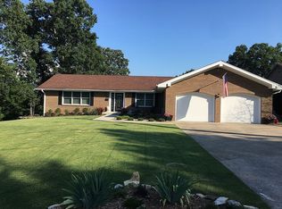 119 Holly Hill Dr, Berea, KY 40403