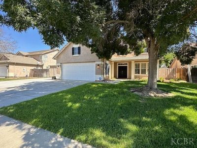 924 W Windsor Dr, Hanford, CA, 93230