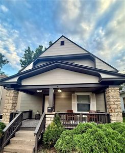 229 E Elm St, Independence, MO, 64050