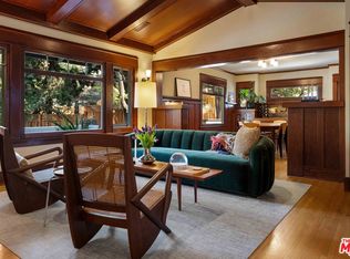 8050 Jovenita Canyon Dr, Los Angeles, CA 90046