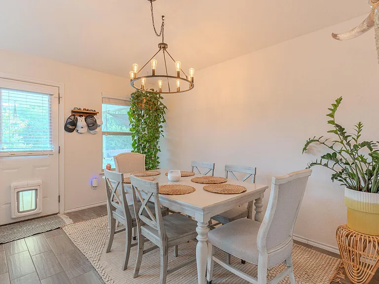 11813 Arran St — Photo 14