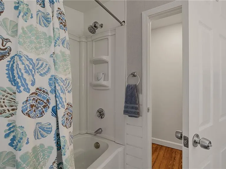 54 Canton Ave — Photo 17