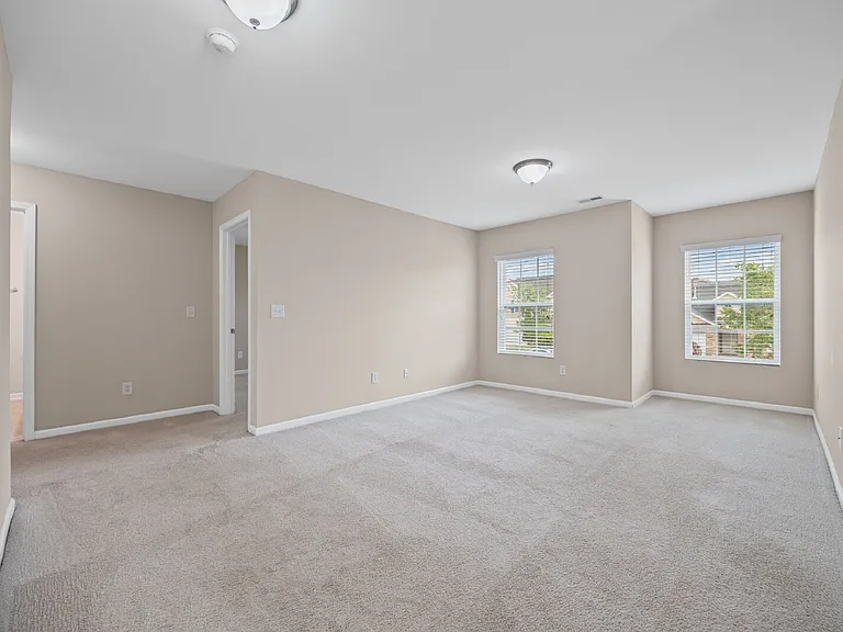 2206 Durand Rd — Photo 15