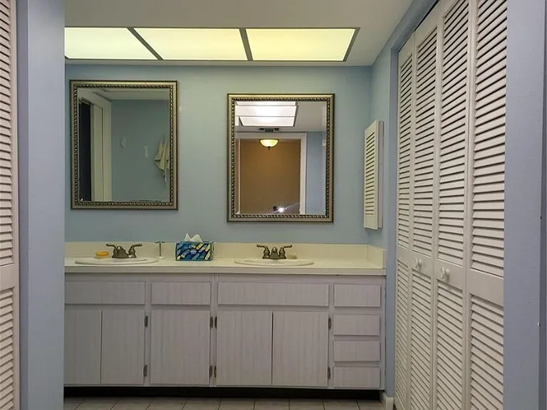 240 Palm River Blvd #C102 — Photo 15