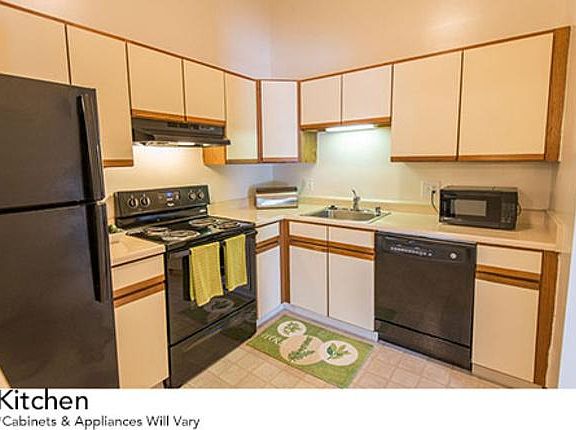 4th image of 1348 Brookfield Dr