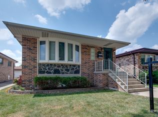 3320 N Natoma Ave, Chicago, IL