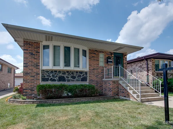 3320 N Natoma Ave, Chicago, IL 60634