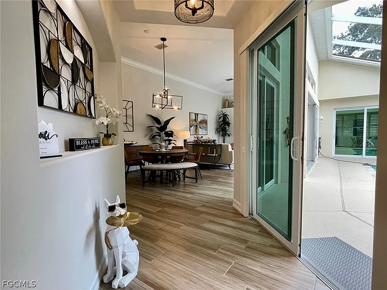 1628 Cayman Ct #2 — Photo 6