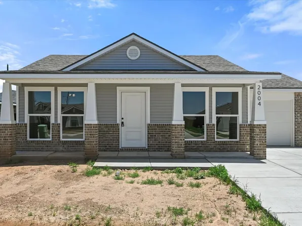 2004 Panhandle Ave, Wolfforth, TX 79382