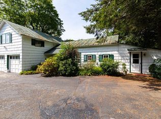 1594 Jackson Corners Rd, Red Hook, NY 12571