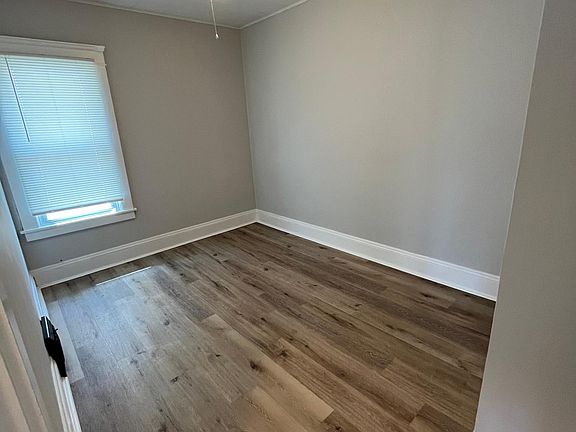 2nd image of 3456 W 95th St