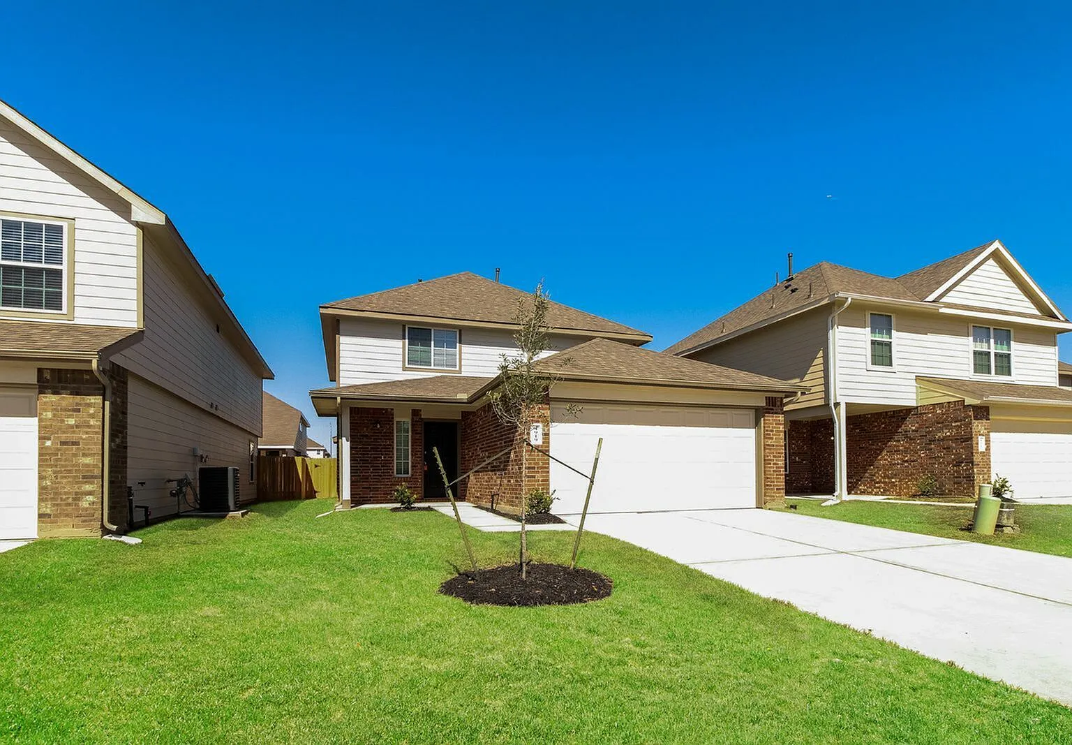 Cypresswood Landing — Photo 1