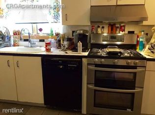 10 Arlington St, Somerville, MA 02145