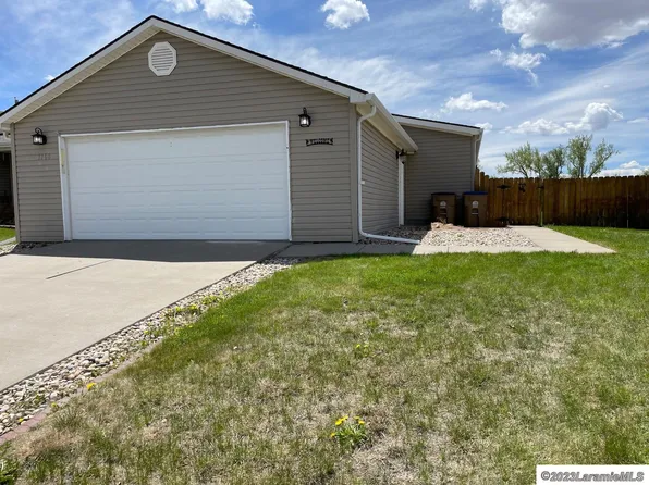 1768 Roberts Ct, Laramie, WY 82070