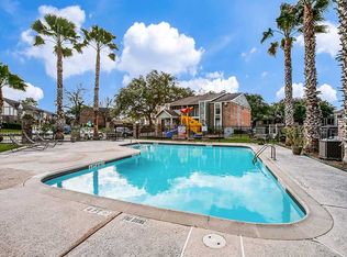 851 Threadneedle St #903, Houston, TX 77079