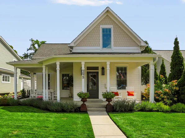 295 N Main St, Zionsville, IN 46077