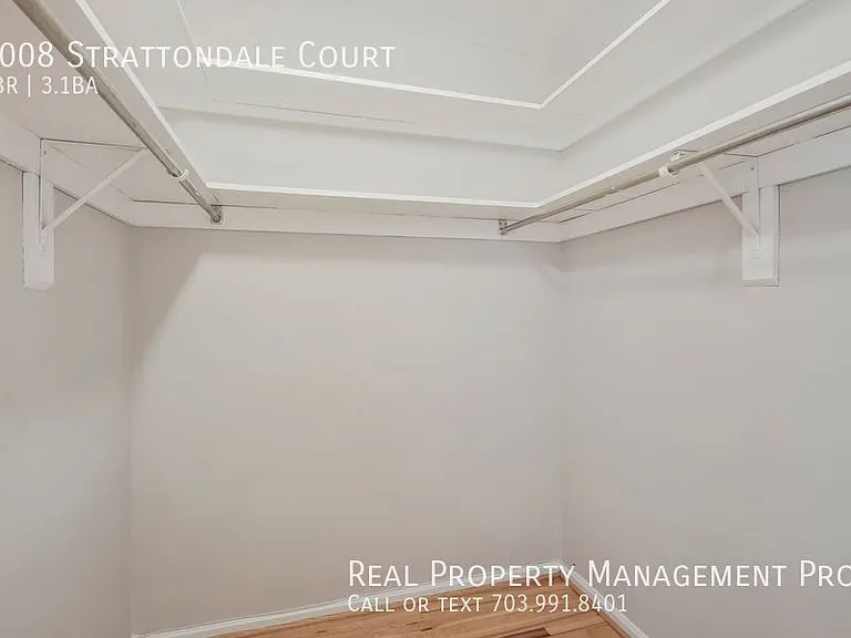 9008 Strattondale Ct — Photo 42