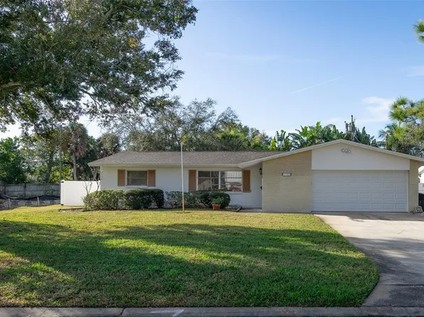 1760 Georgia Ave NE, Saint Petersburg, FL 33703
