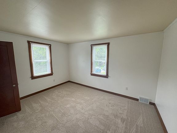 5th image of 6026 Teal Ln