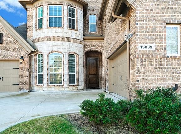 3rd image of 13039 Alta Badia Ave