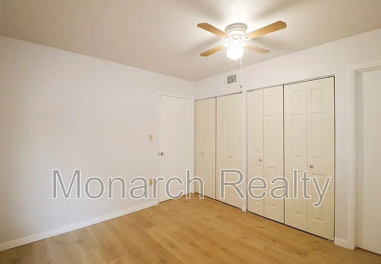89 SE 16th Ave #101-P101 — Photo 22