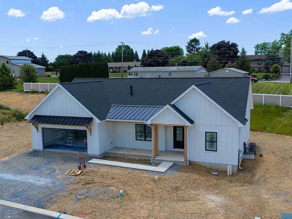 1st image of 106 Grove Ln