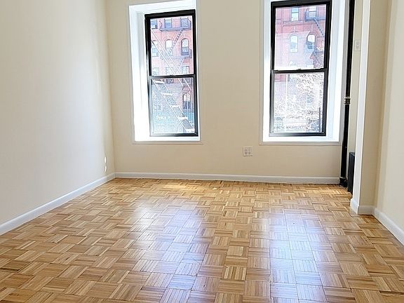 4th image of 1573 York Ave #2R